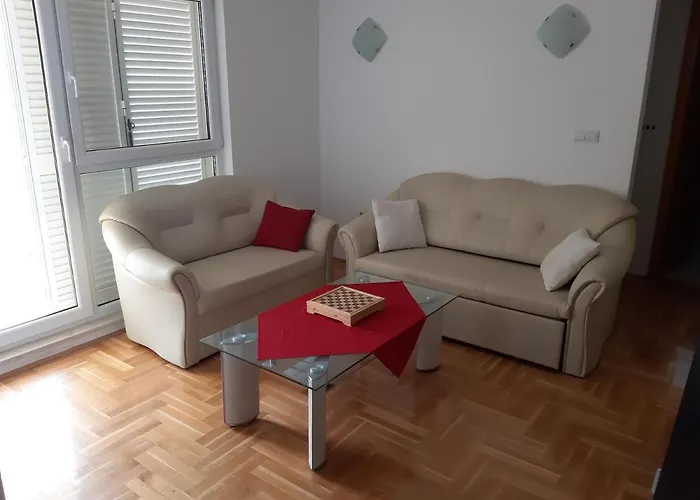 Quattro Apartment *