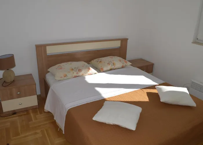 Quattro Apartment *