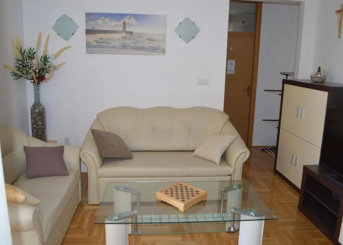 Quattro Apartment *