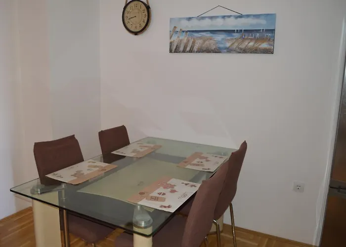 Quattro Apartment *