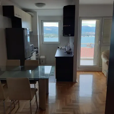 Apartment Quattro *